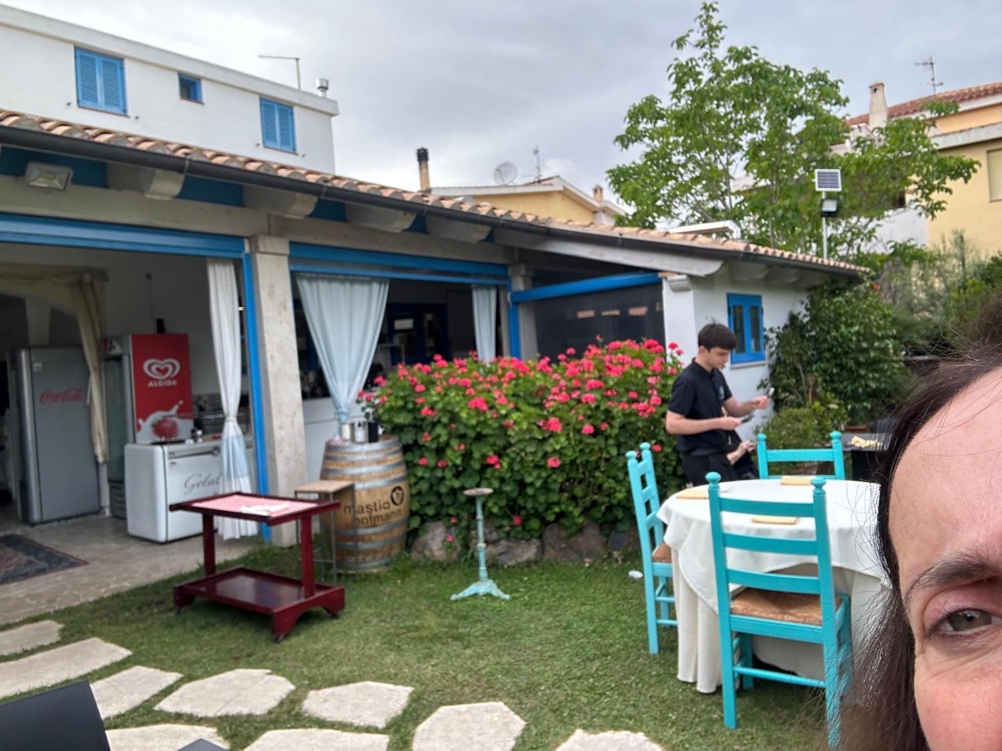 Hotel S'Ortale Con Parcheggio Interno E Ristorante All'Aperto 오로세 외부 사진